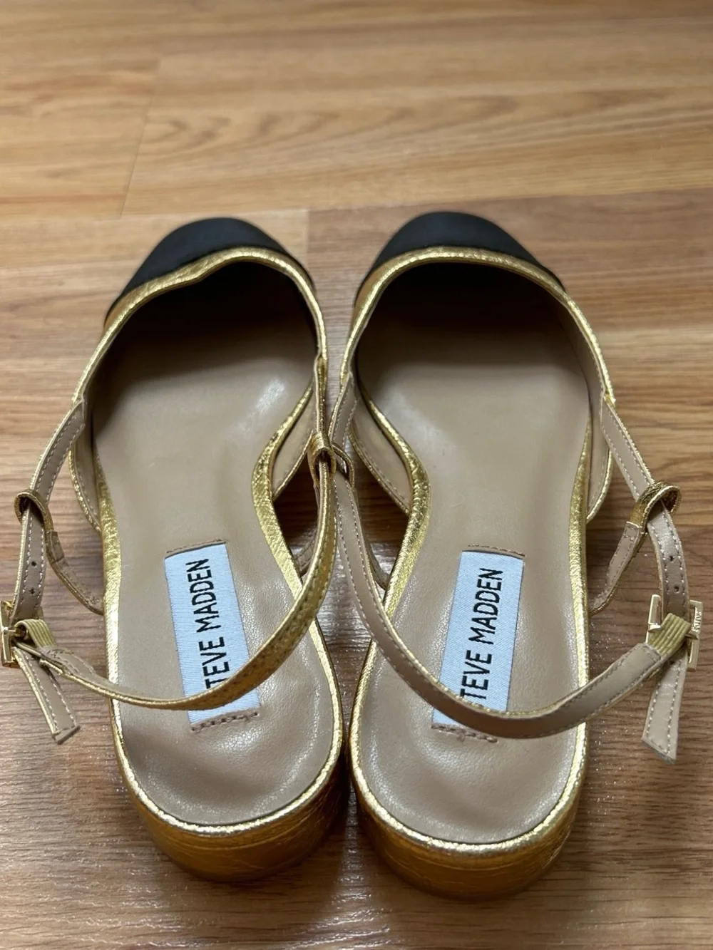 Steve Madden Gold and Black Two-Tone Slingback Flats